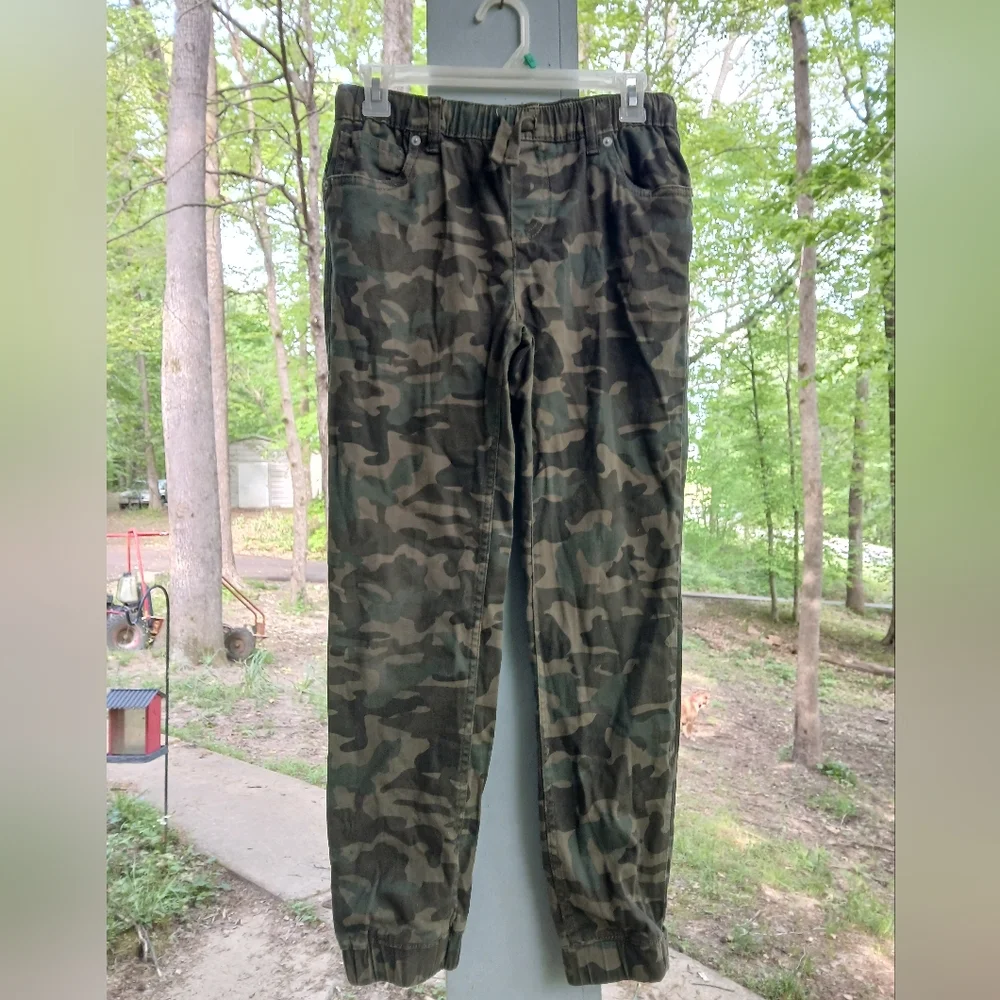 Levis Camouflage Jogger Pants. Boys 14‎ Reg.